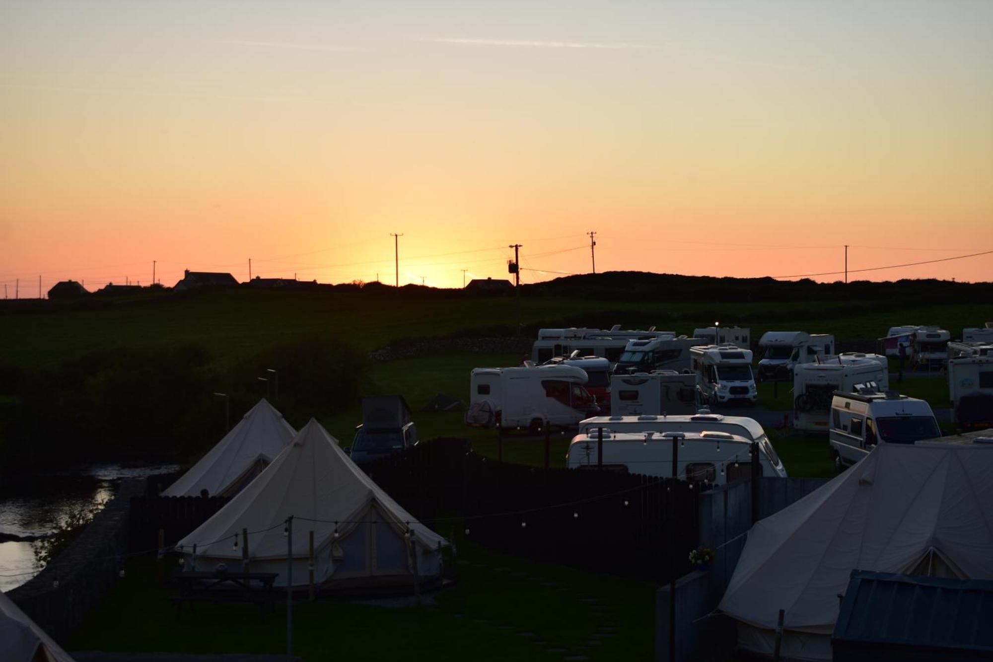 Doolin Glamping Hotel Exterior photo